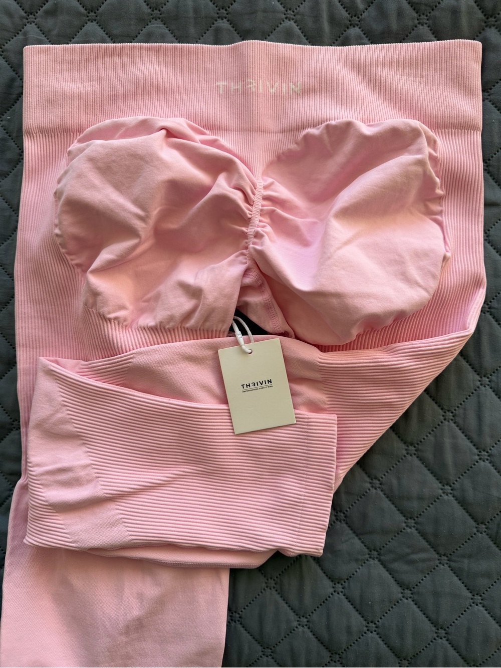 Thrivin Pink Leggings in size Large